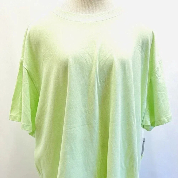 tek gear Tops - NWT TEK GEAR Women Short Sleeve Crew Neck On the Go Gear Green Shirt Plus Sz 2X